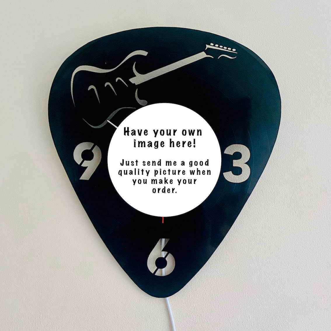 Plectrum clock, Add Your Own Picture!