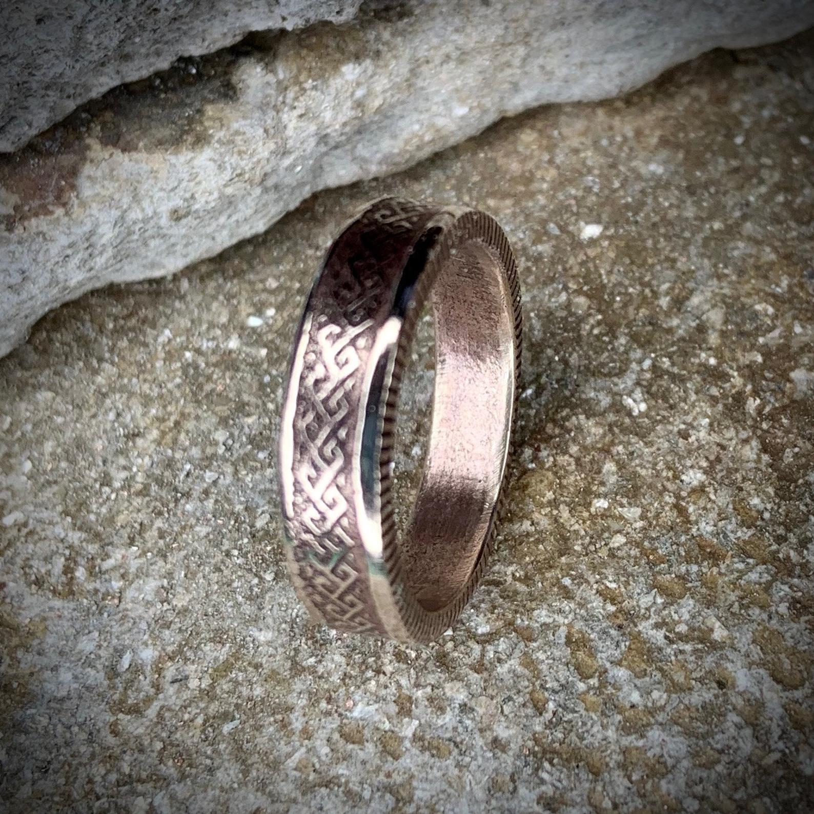 Taiwanese Kai-shek 1 yuan ring
