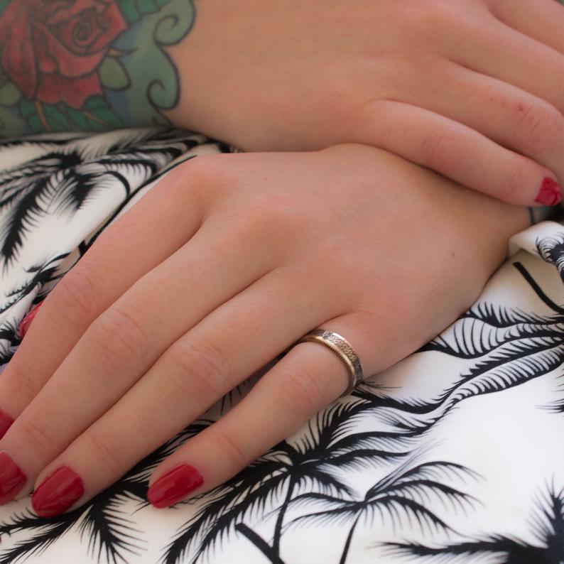 Taiwanese Kai-shek 1 yuan ring